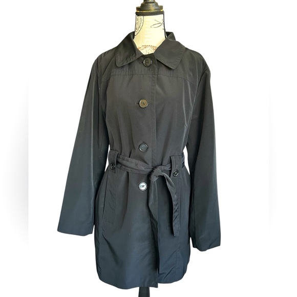 London Fog Jackets & Blazers - FOG By London Fog Women’s Button up Short Trench Coat Large